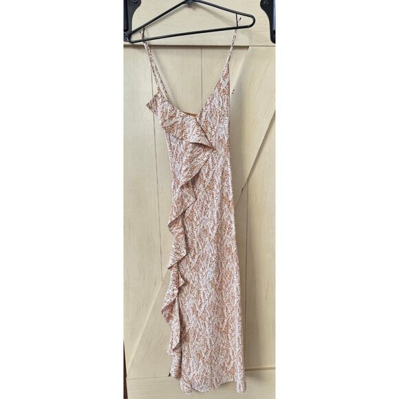 Loveriche Midi Dress - Picture 3 of 4